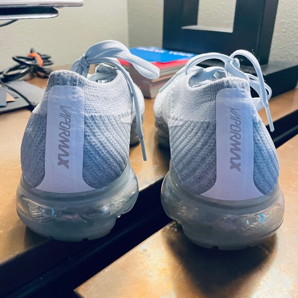 NIKE Flyknit Vapormax 2 Pure Platinum White Wolf womens 7 US 38 EUR Mint - Picture 5 of 15